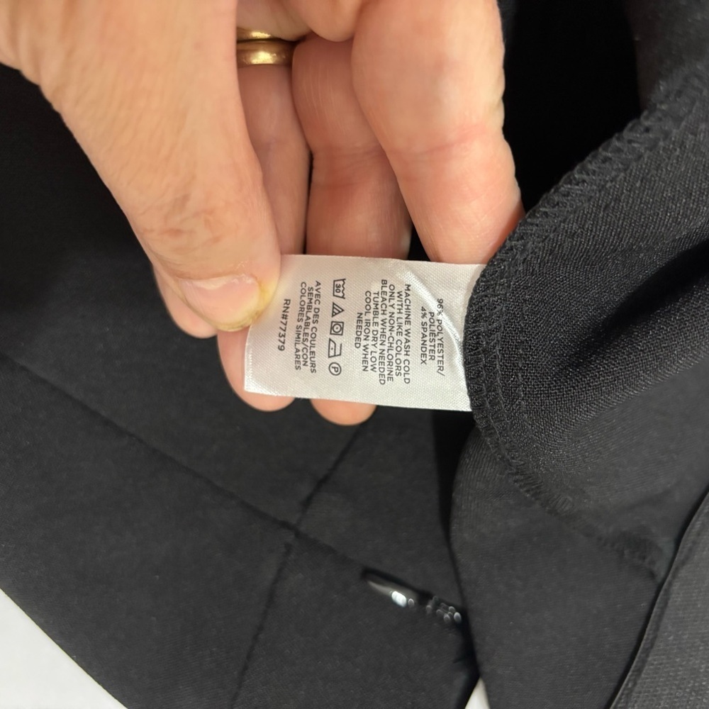 Black Jacket - Picture 4 of 5